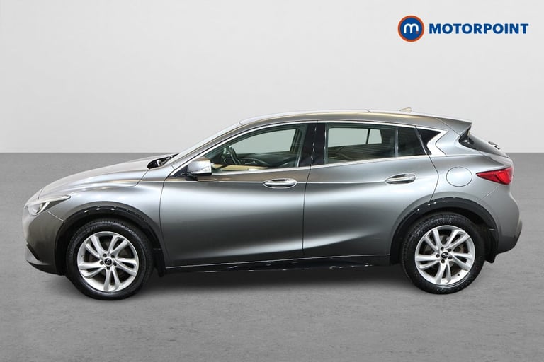 2017 Infiniti Q30 1.5d Premium Tech 5dr HATCHBACK DIESEL Manual