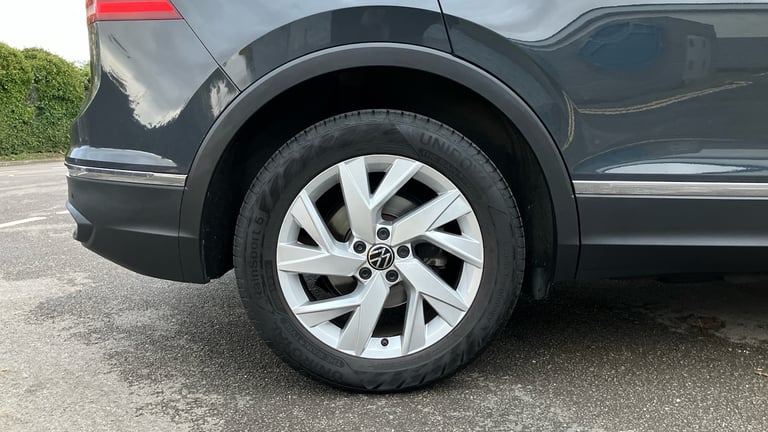 2023 Volkswagen Tiguan 1.5 TSI 150 Life 5dr Petrol Estate Estate Petrol Manual