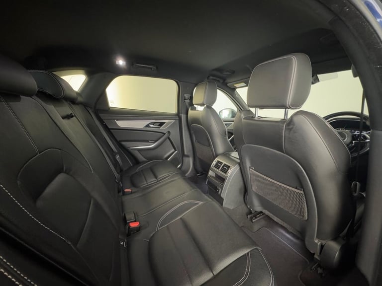 2022 Jaguar F-Pace 2.0 P250i R-Dynamic S Auto AWD Euro 6 (s/s) 5dr ESTATE Petrol Automatic