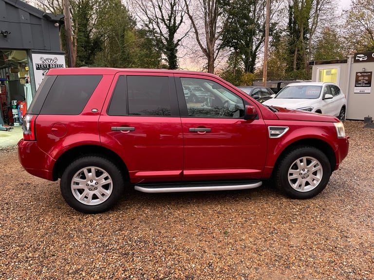 2011 Land Rover Freelander XS SD4 Auto Estate Diesel Automatic