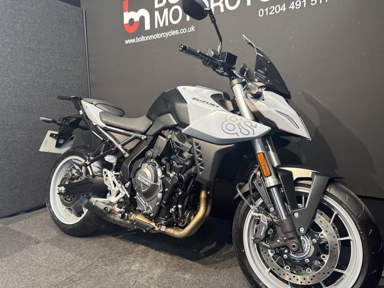 Suzuki GSX-8S Motorcycle Grey 611 Miles