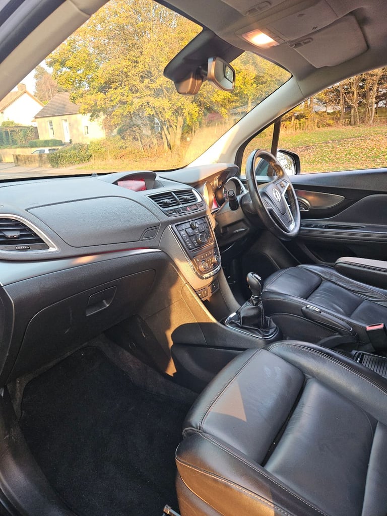 2014 / Vauxhall mokka 4x4 1.7 cdti sim 3008  qashqai sportage kuga kadjar