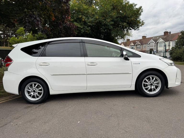 2022 Toyota Prius+ 1.8 VVTi Excel+ 5dr CVT Auto MPV PETROL/ELECTRIC Automatic