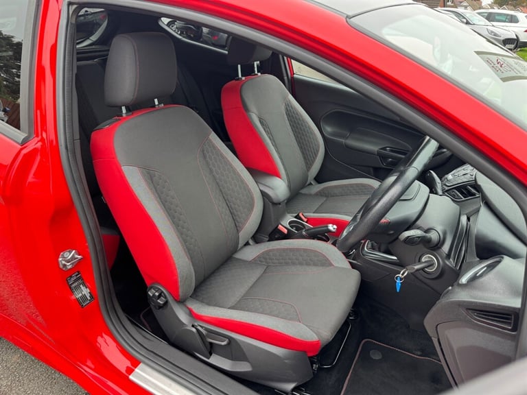 2016 Ford Fiesta 1.0 EcoBoost 140 ST-Line Red 3dr HATCHBACK PETROL Manual