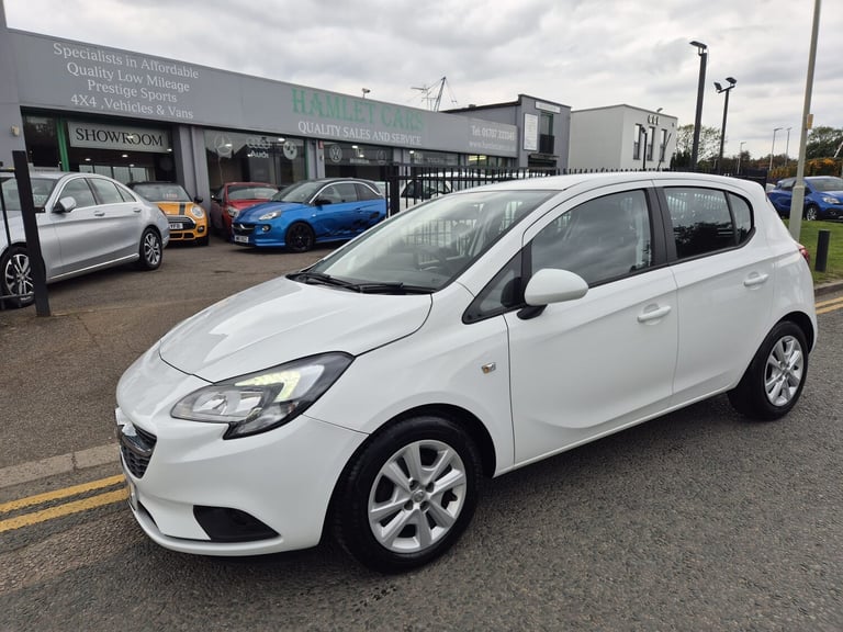 2018 Vauxhall Corsa 1.4i ecoTEC Design Hatchback 5dr Petrol Easytronic Euro 6