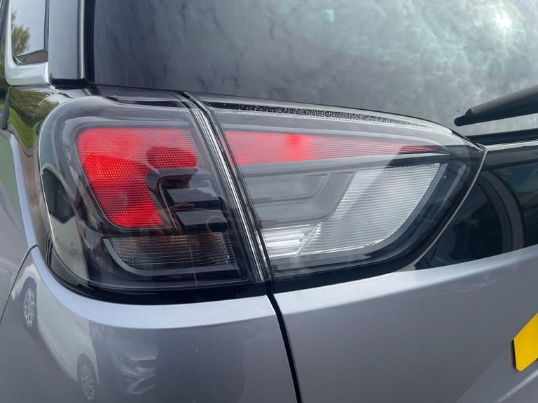 2021 Vauxhall Crossland 1.2 Turbo Elite Nav Auto Euro 6 (s/s) 5dr HATCHBACK Petrol Automatic