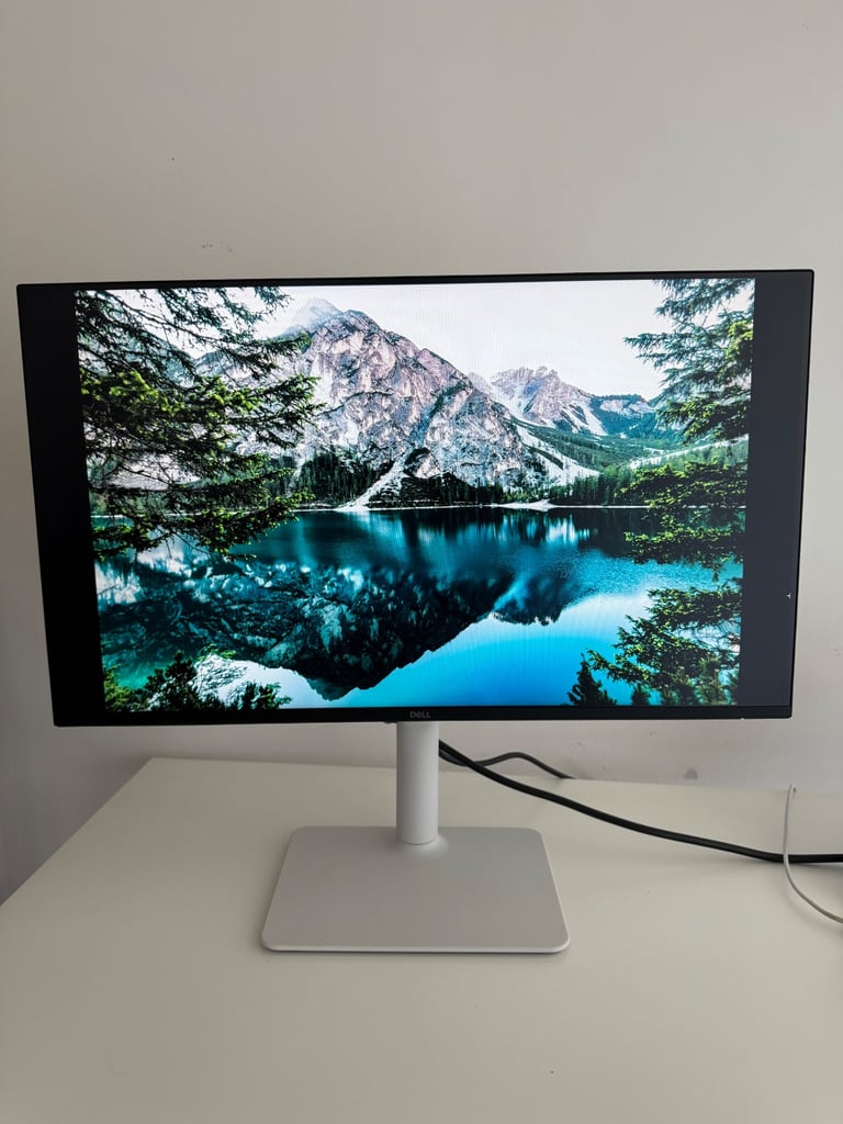 image for Dell 24 monitor as new with box.