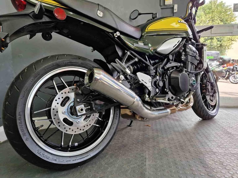 2024 Kawasaki Z900RS