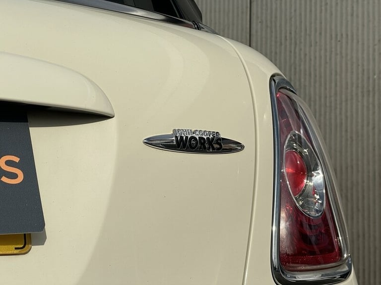 2011 MINI Hatch John Cooper Works Hatchback Petrol Manual