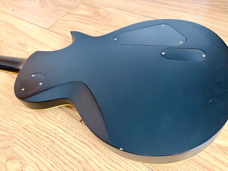 ESP LTD EC1000 Deluxe left handed