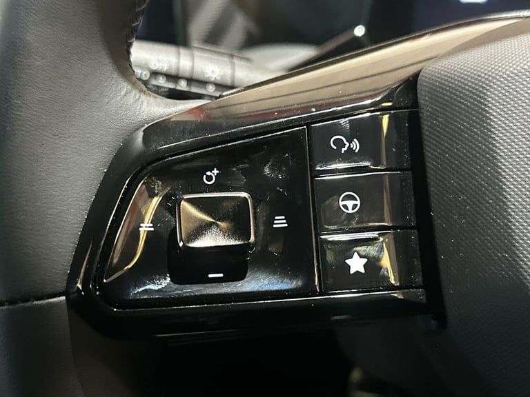 2025 MG MG3 1.5 Hybrid Trophy 5dr Auto HATCHBACK PETROL/ELECTRIC Automatic