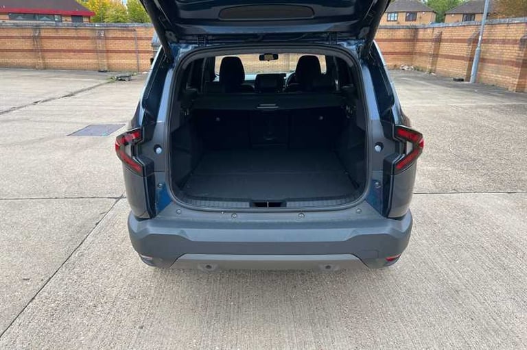 2025 Dacia Bigster 1.8 HYBRID 155 JOURNEY 5DR AUTO 4x4 Hybrid Automatic