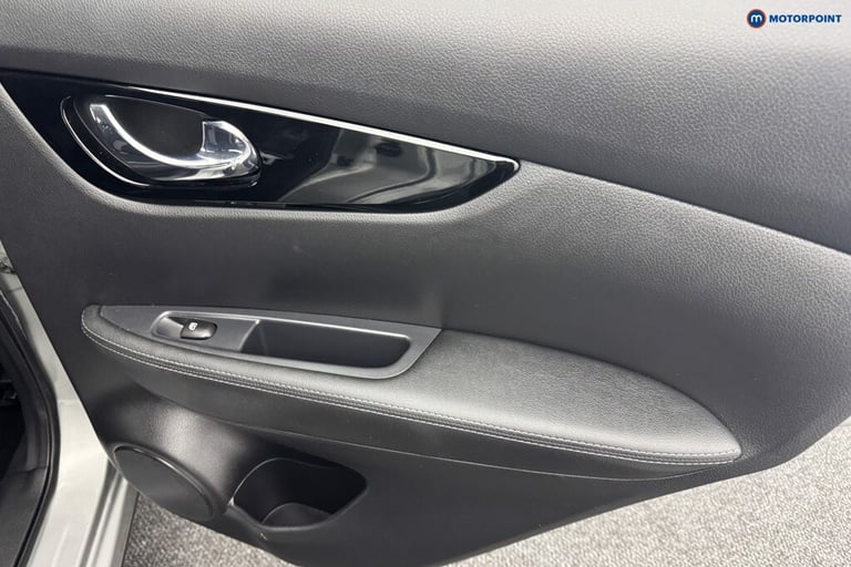2019 Nissan Qashqai 1.3 DiG-T 160 Acenta Premium 5dr DCT SUV Petrol Automatic