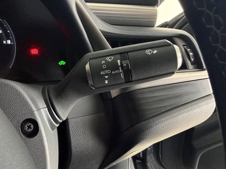 2020 Lexus ES 300h 2.5 F-Sport 4dr CVT SALOON PETROL/ELECTRIC Automatic