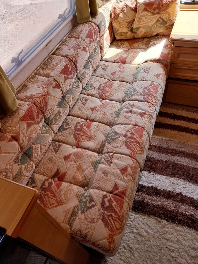 Bailey caravan front seat cushions 