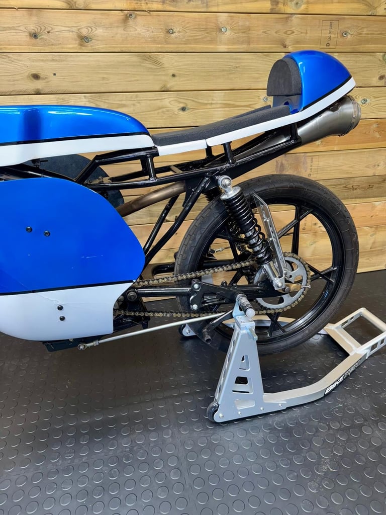 Suzuki ZR50 race replica / 1984 model / tax and mot exempt 