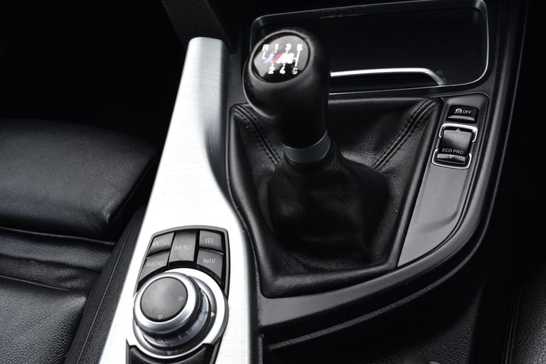 2017 BMW 3 Series 2.0 320i M Sport Touring xDrive Euro 6 (s/s) 5dr Petrol