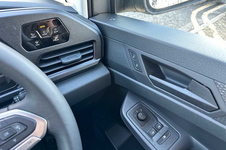 2024 Volkswagen Caddy 2.0 TDI 102PS Commerce Plus Van PANEL VAN DIESEL Manual