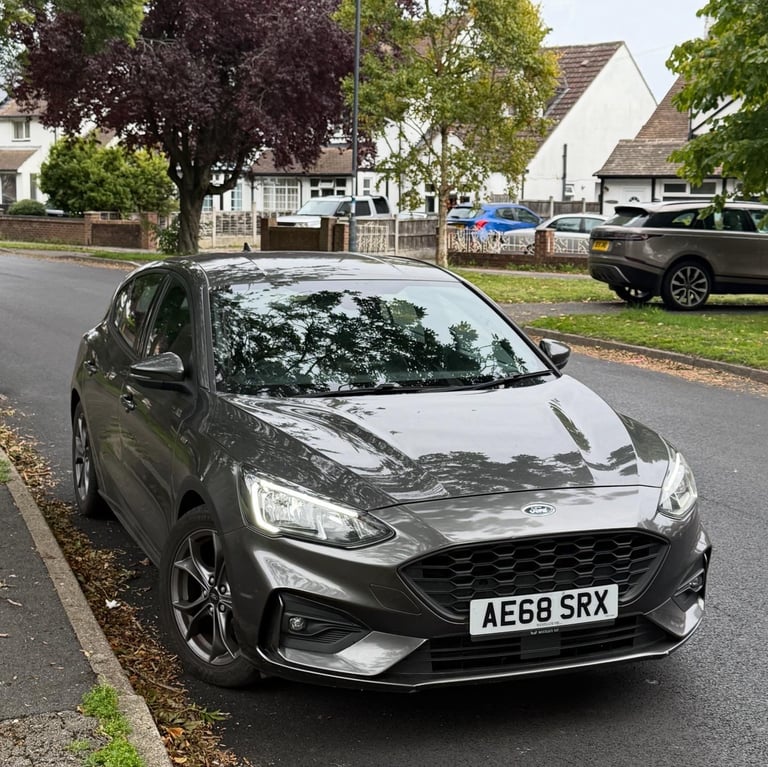 FORD FOCUS ST LINE 125 ECOBOOST HPI CLEAR FULL SERVICE HISTORY 2 KEYS 