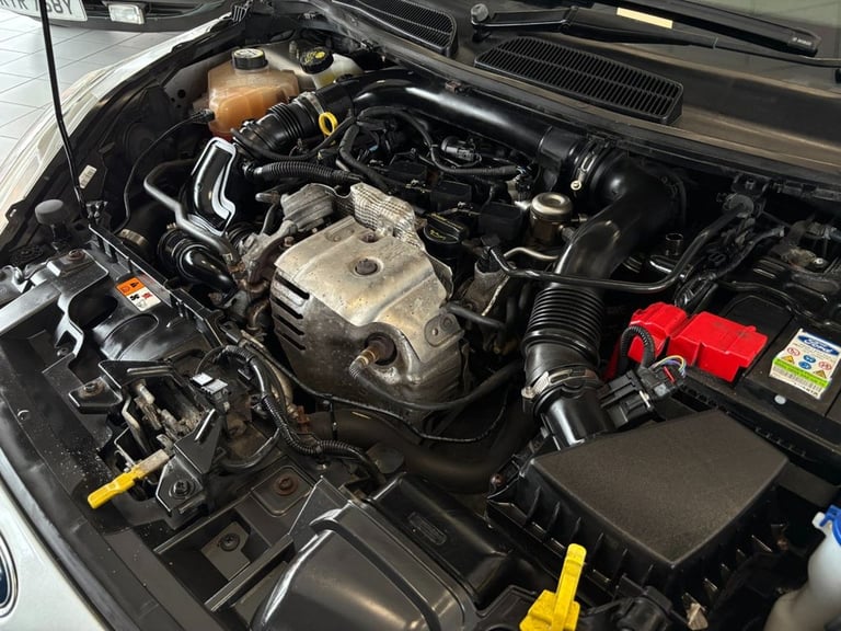 2014 Ford Fiesta 1.0T EcoBoost Zetec Hatchback 5dr Petrol Manual Euro 5 (s/s) (100 ps) Hatchback ...
