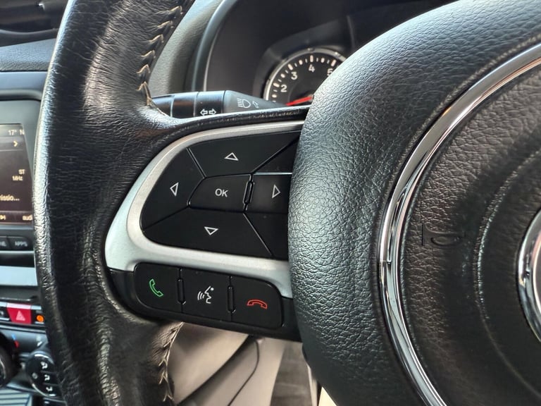 2017 Jeep Renegade 1.4T MultiAirII Limited Auto 4WD Euro 6 (s/s) 5dr ESTATE Petrol Automatic