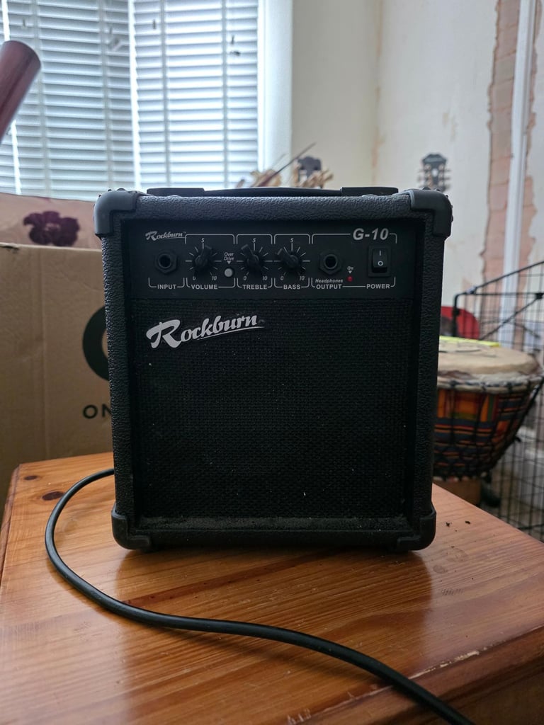 Guitar amplifier 