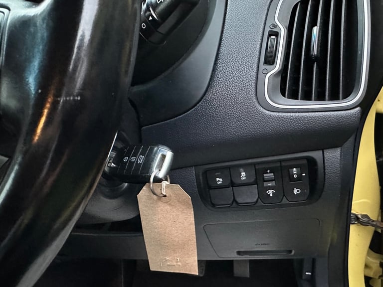 2015 Kia Rio 1.25 SR7 3dr HATCHBACK Petrol Manual