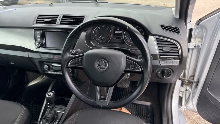 2015 Skoda Fabia 1.2 TSI SE L 5dr DSG ESTATE PETROL Automatic
