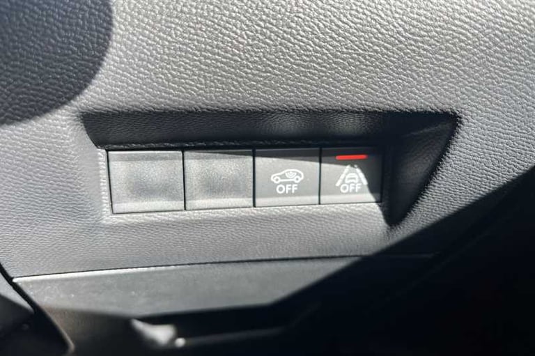 2023 Peugeot 208 1.2 PureTech 100 GT 5dr HATCHBACK PETROL Manual