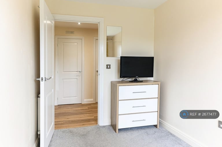 2 bedroom flat in Thornfield House, Bristol, BS10 (2 bed) (#2677477)