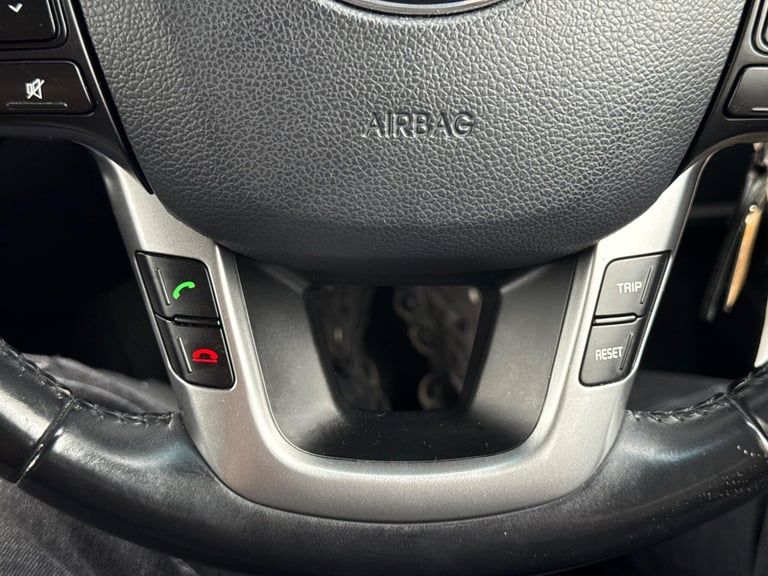 2015 Kia Rio 1.4 EcoDynamics 3 Euro 6 (s/s) 5dr HATCHBACK Petrol Manual