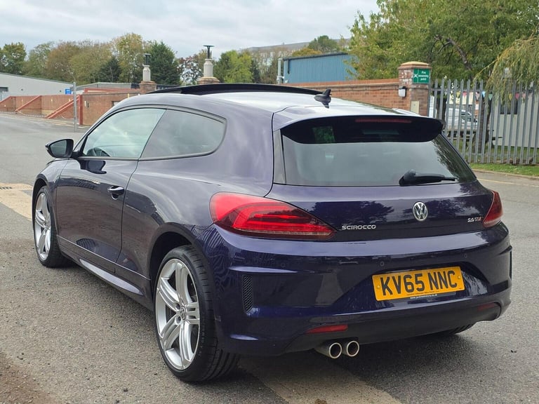 VOLKSWAGEN SCIROCCO 2.0 TDI BlueMotion Tech R-Line Euro 6 (s/s) 3dr 2015