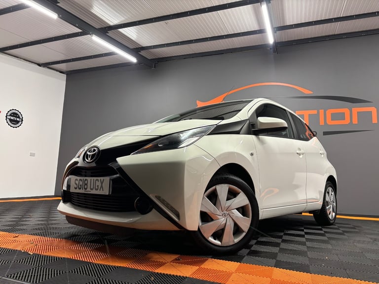 2018 Toyota AYGO 1.0 VVT-i X-Play 5dr HATCHBACK Petrol Manual