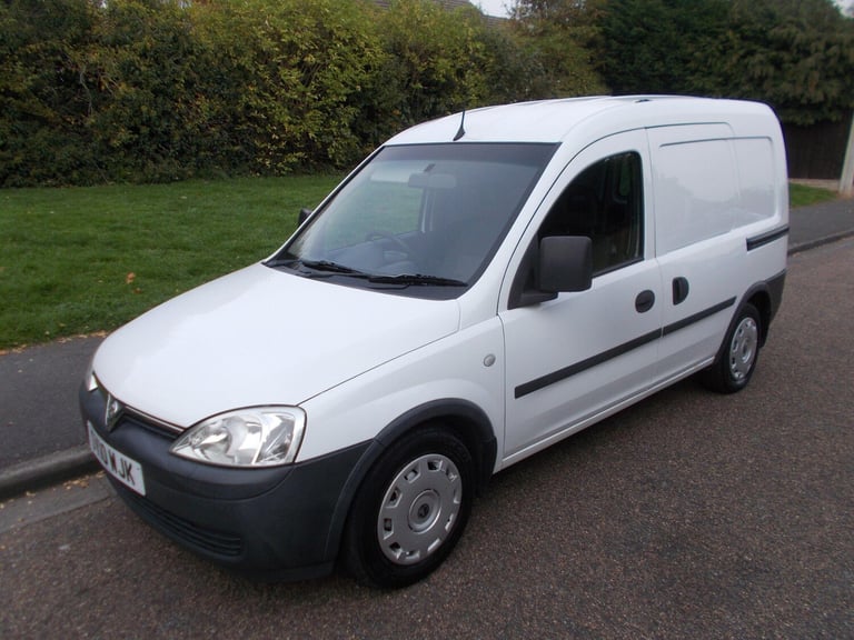 2010 Vauxhall Combo 1.3 CDTi 1700 16v 3dr CAR DERIVED VAN Diesel Manual