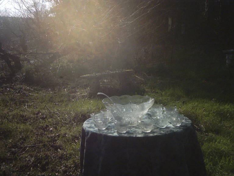 punch bowl