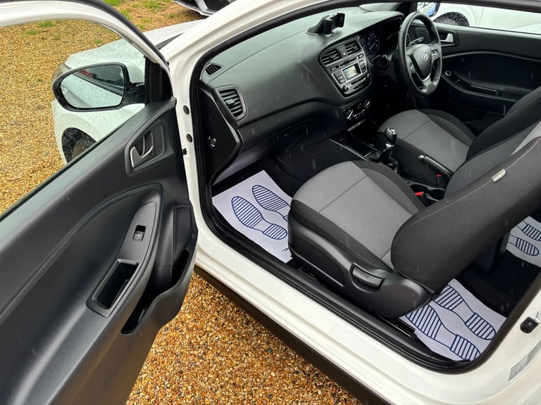 2017 Hyundai i20 1.2 SE Coupe 3dr Petrol Manual Euro 6 (84 ps) Petrol