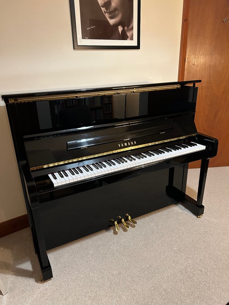 image for Yamaha P121 Upright Piano 