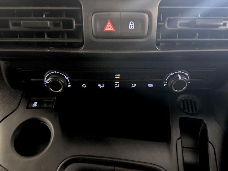 2022 Vauxhall Combo 1.5 Turbo D 2300 Dynamic L1 H1 Euro 6 4dr Manual Panel Van Diesel Manual