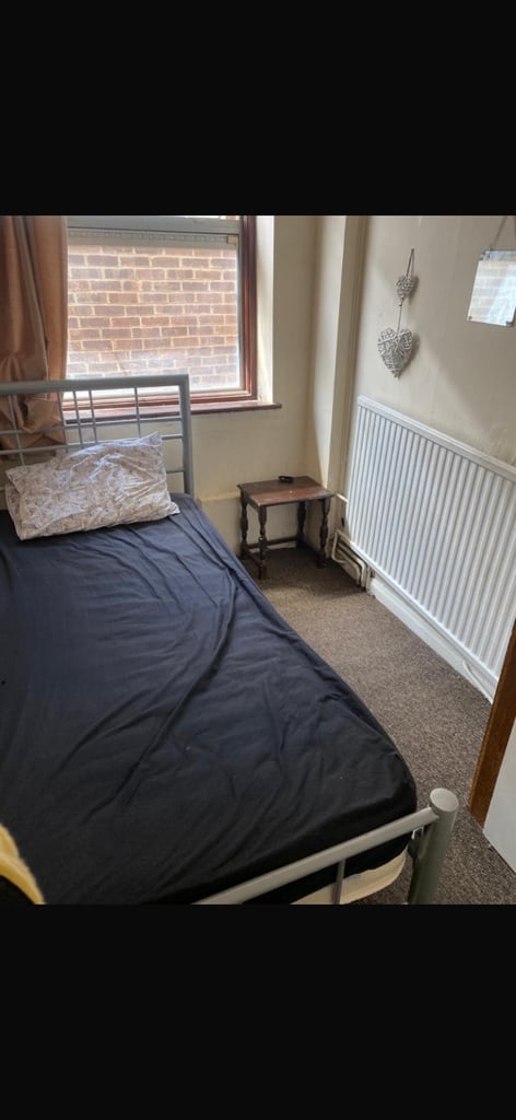 image for Room for rent in southall 