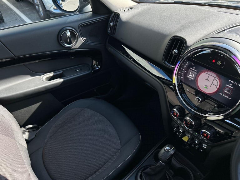 2022 MINI Countryman 1.5 Cooper S E Classic ALL4 PHEV 5dr Auto HATCHBACK PETROL/ELECTRIC Automatic