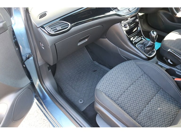 2017 Vauxhall Astra i Turbo SRi Estate Petrol Manual