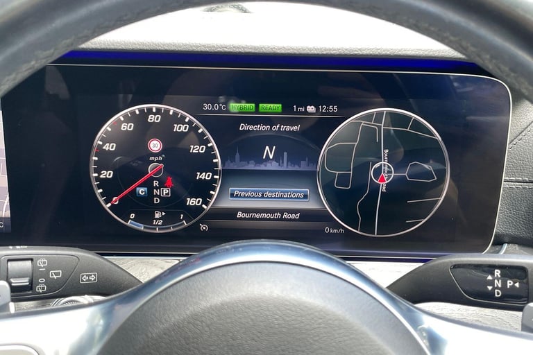  Mercedes-Benz E-Class 2.0 E300de 13.5kWh AMG Line (Premium Plus) Estate 5dr Diesel Plug-in Hybri...