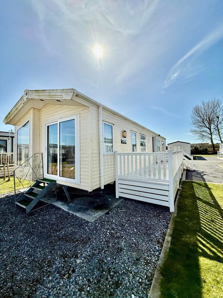 South Coast Luxury Lodge Decking Included FINANCE AVAILABLE CALL TOM [Phone number removed]