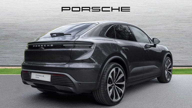 2025 Porsche Macan 300kW 4 100kWh 5dr Auto ESTATE ELECTRIC Automatic
