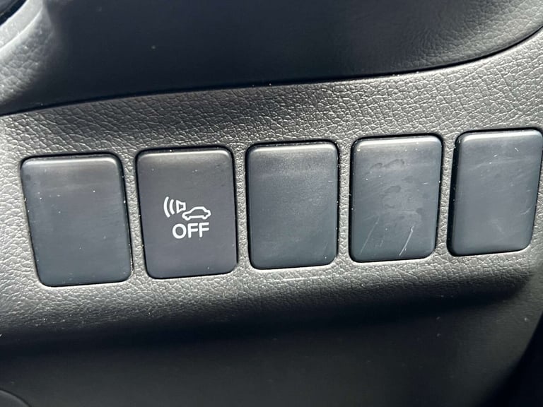 2017 Mitsubishi Outlander 2.0h 12kWh Juro CVT 4WD Euro 6 (s/s) 5dr SUV Hybrid Automatic