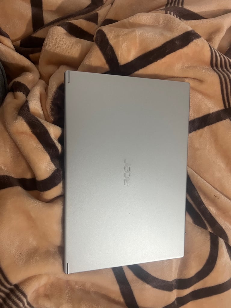 FAST ACER ASPIRE 5 A514-54 LAPTOP - i3 3GHZ - 20GB RAM - 512GB SSD