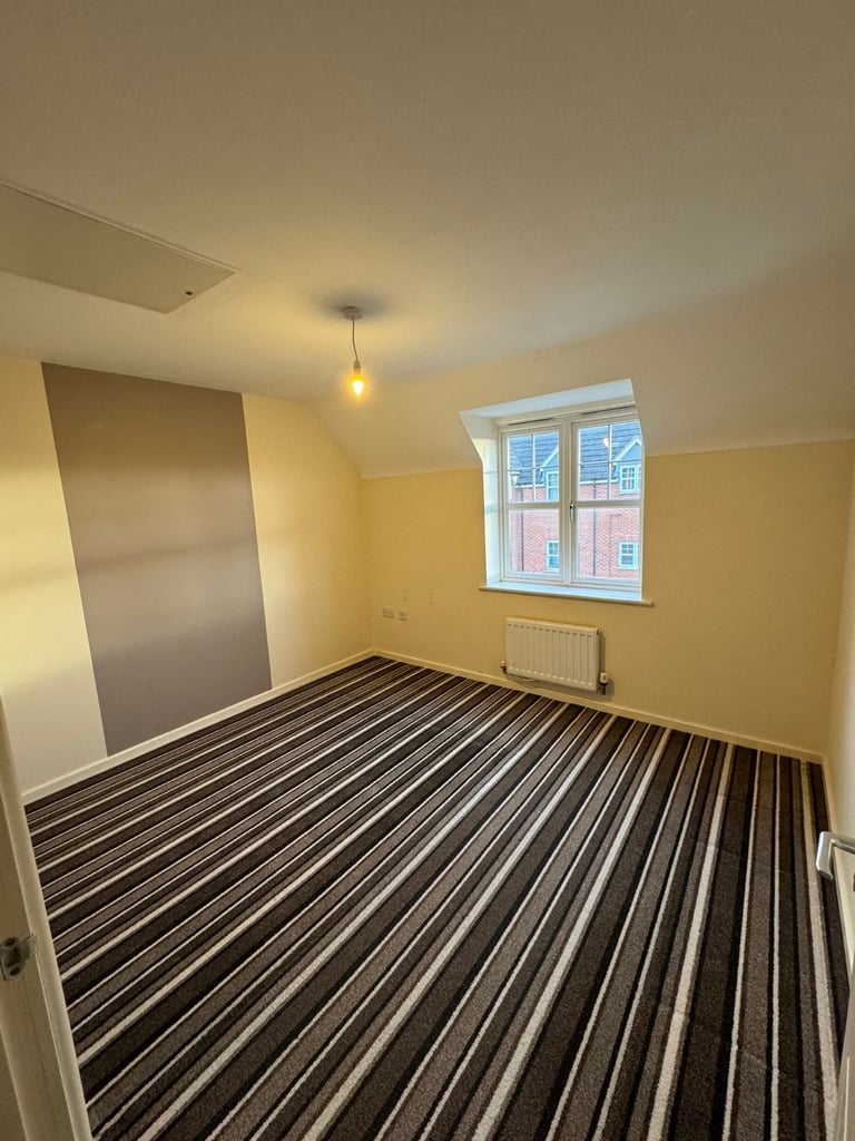 2 bed flat 