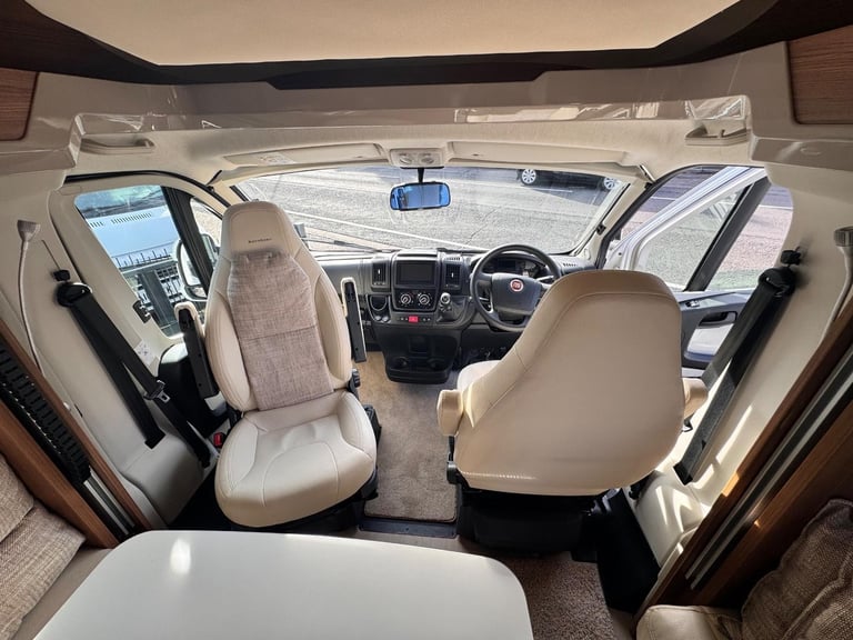 Burstner Ixeo 680 G Fiat Ducato 2.3 130 Multijet DIESEL MANUAL 2016/16