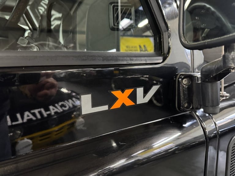 2013 63 LAND ROVER DEFENDER 90 LXV 65TH ANNIVERSARY 2.2 TDCI HARD TOP SUV 3DR DI