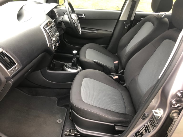 * 39,000 MILES * 2014 HYUNDAI I20 1.2 PETROL ACTIVE 5 DOOR HATCHBACK MANUAL * £35 TAX *